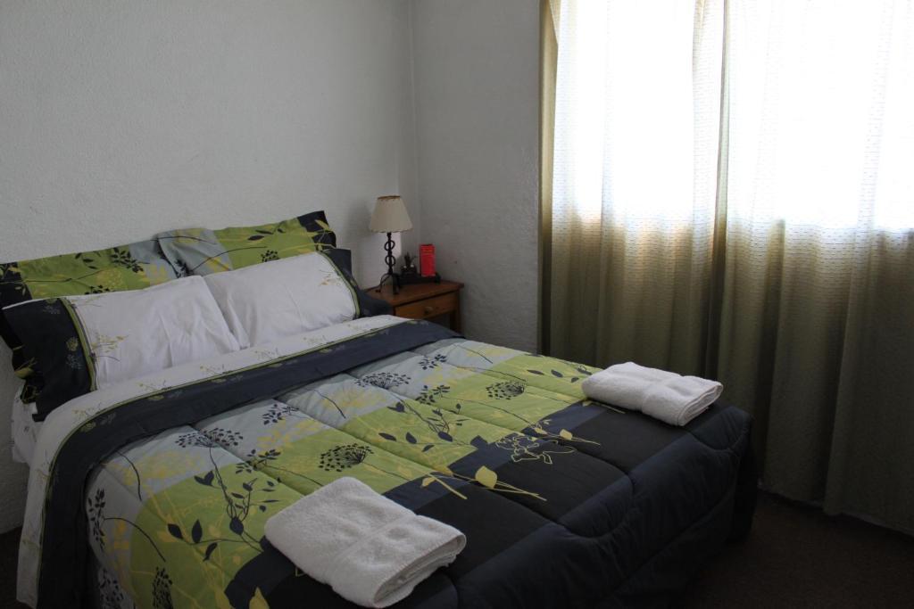 Hotel Hospedaje Lo De Max à San Carlos de Bariloche Chambre photo